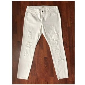 Distressed White Pants
